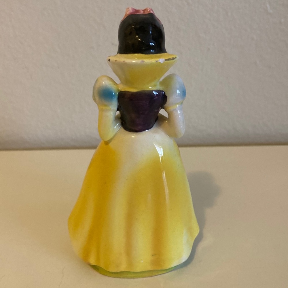 Vintage Snow White by Wales Japan 1960 - Picture 4 of 7